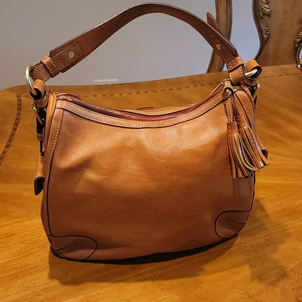 Dooney and Bourke purse - Picture 4 of 16